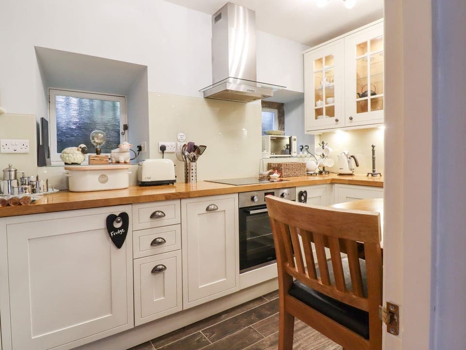 Fridge, dishwasher, electric kettle, toaster