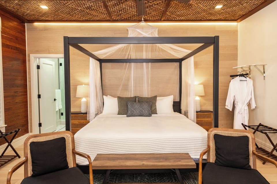 Egyptian cotton sheets, premium bedding, individually decorated