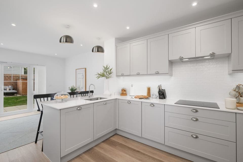  Open Plan kitchen & dining room 