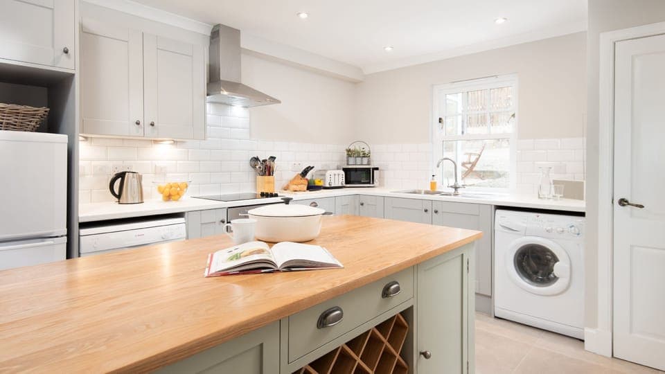 The Coach House - kitchen