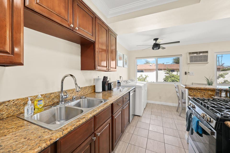 Comfort Apartment | Private kitchen