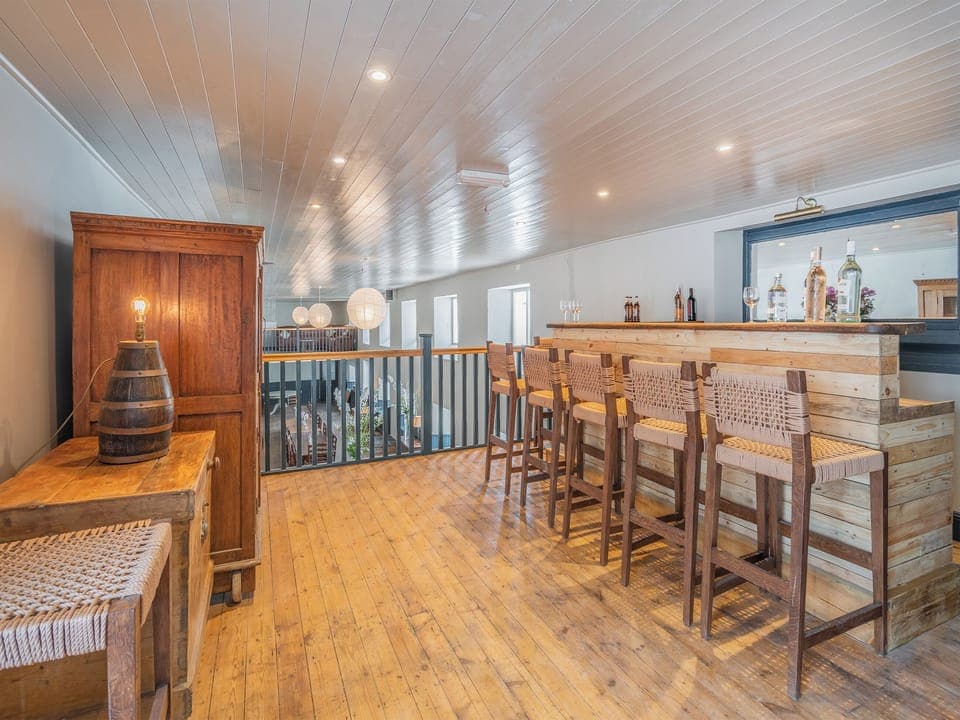 Interior | The Old Brewery - The Old Brewery Cottages, Pembroke