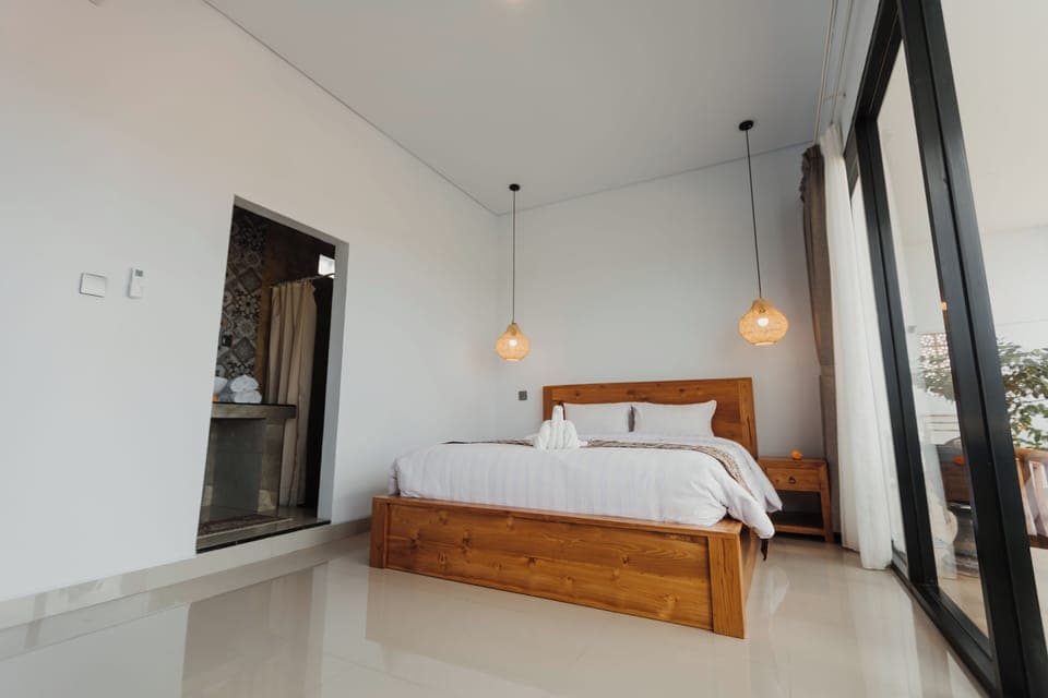 Deluxe Double Room, Garden View | Desk, free WiFi, bed sheets