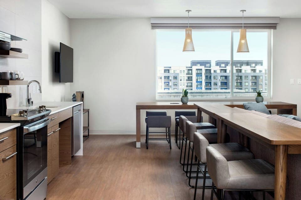 In-room safe, desk, laptop workspace, iron/ironing board