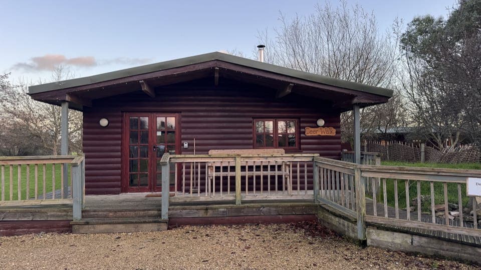 Deerwalk with private parking to the front