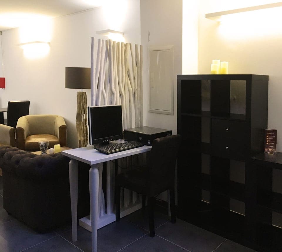 Enjoy the convenience of having a guest services team on-site.