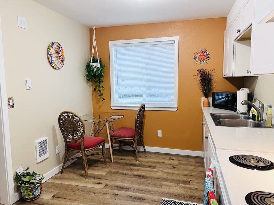 Kitchen to dining space