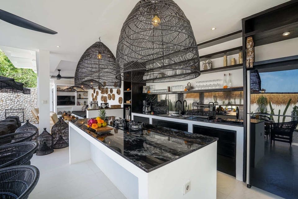 Basic Villa, Multiple Beds | Private kitchen | Fridge, microwave, stovetop, toaster