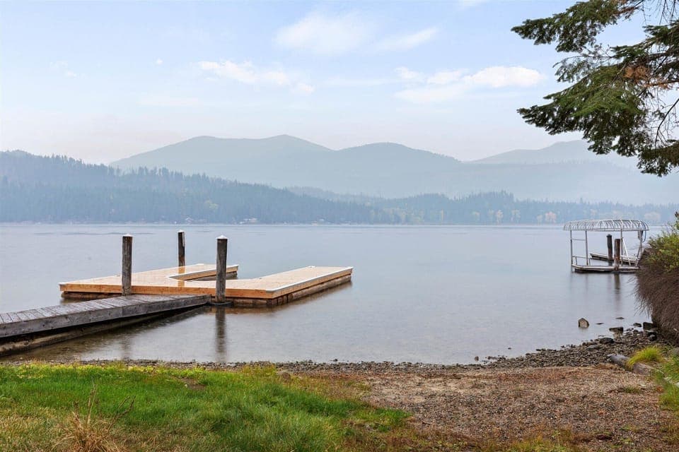 Neighborhood beach access down the street. (NOTE: Dock is not for guest use.)