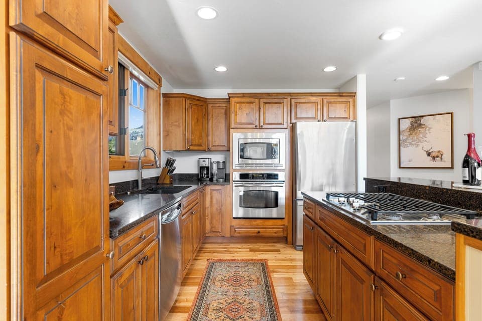 Fully equipped kitchen