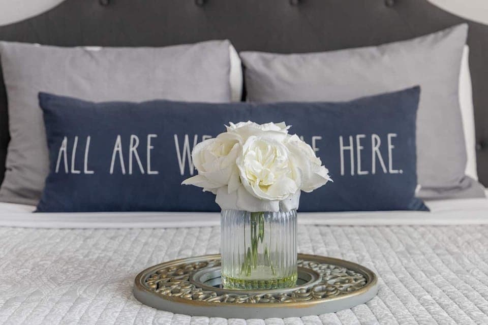 Sit back and relax in the living room area that includes (1) Queen bed and (1) Sofa bed as well as 50 inch ROKU Smart TV