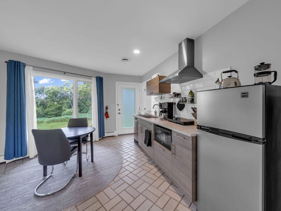 Full featured kitchenette.