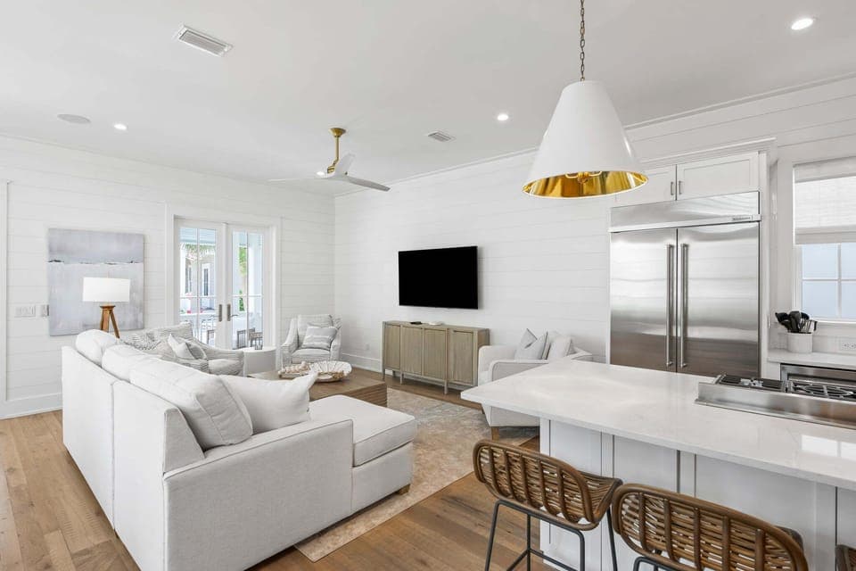 Maison de Joie Living Area