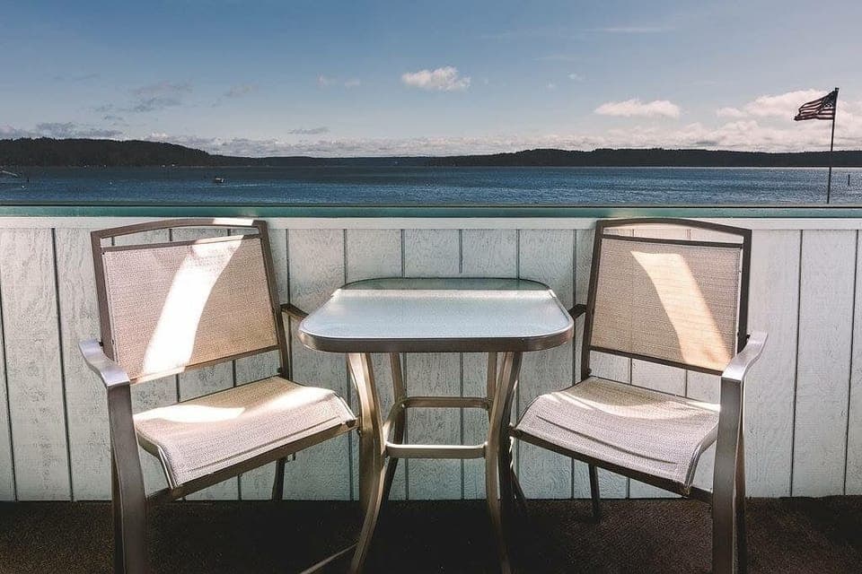 Single Room, 1 King Bed with Sofa bed | Terrace/patio