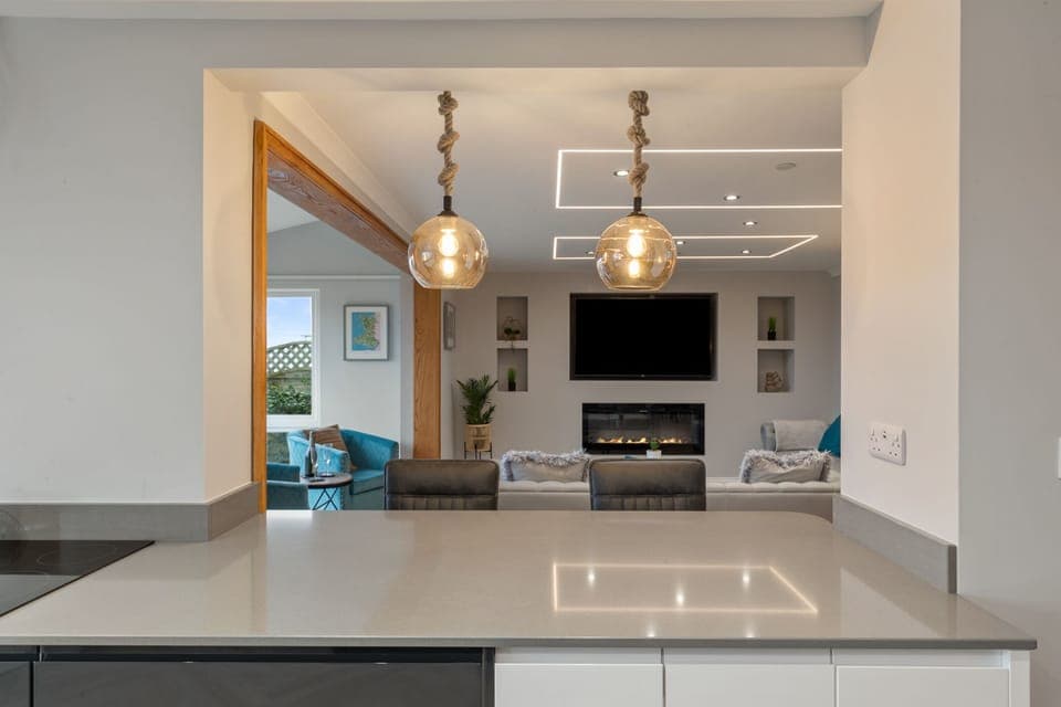 Sea View Cottage, Hot Tub, Dog Friendly, Parking