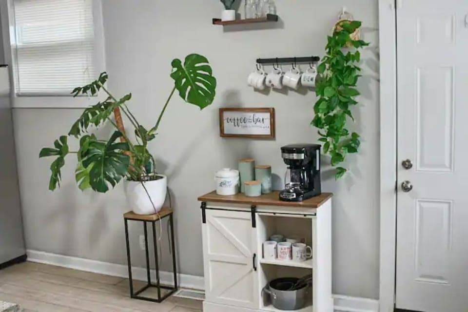 Coffee Bar with Complimentary coffee,creamer,sugar and Tea