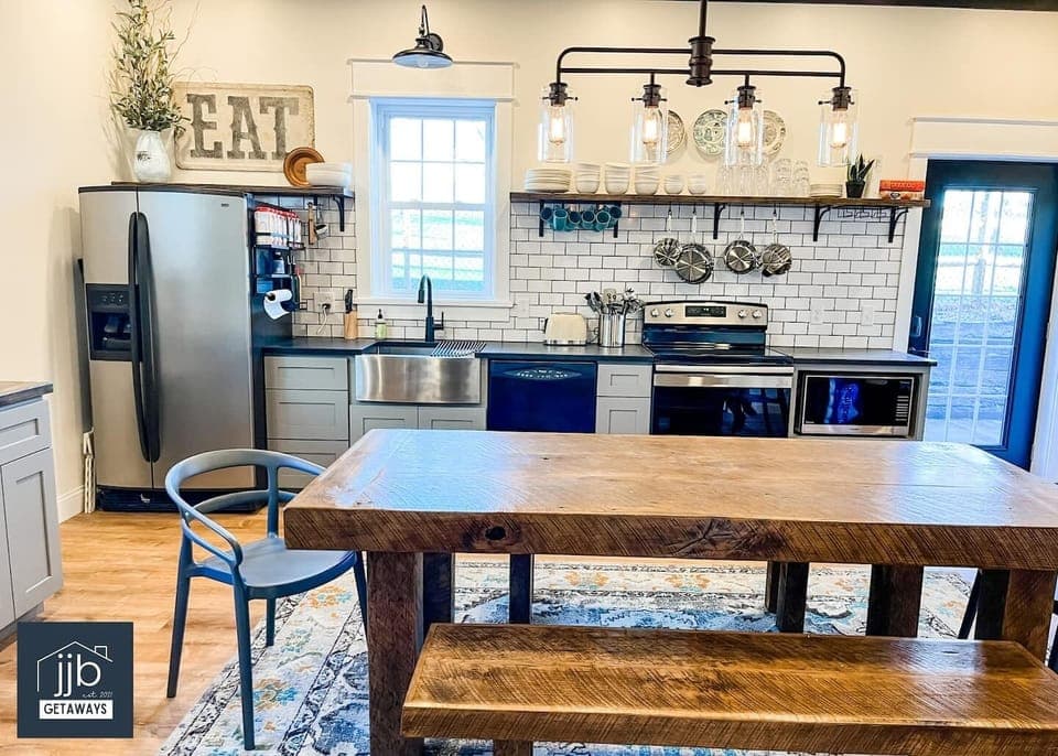 The heart of the Little Lodge beats right here—this brand new kitchen is ready for pancake breakfasts, popcorn nights, and everything in between. Fully stocked and seriously charming!