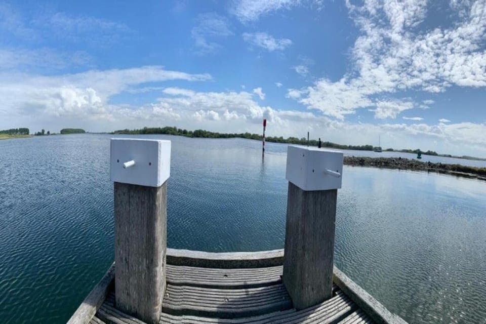 Region [summer] (>5 km)