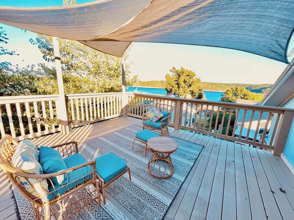 Relax into inspiring lake views from your elevated outdoor lounge.