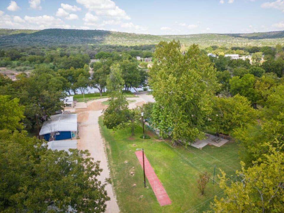 d0b79c28-9fed-4816-9fab-9552db37e42a