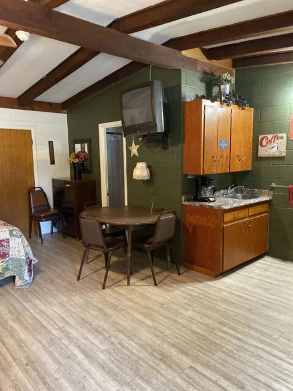 10a76292-b80f-42ae-89ac-27337e7623e1