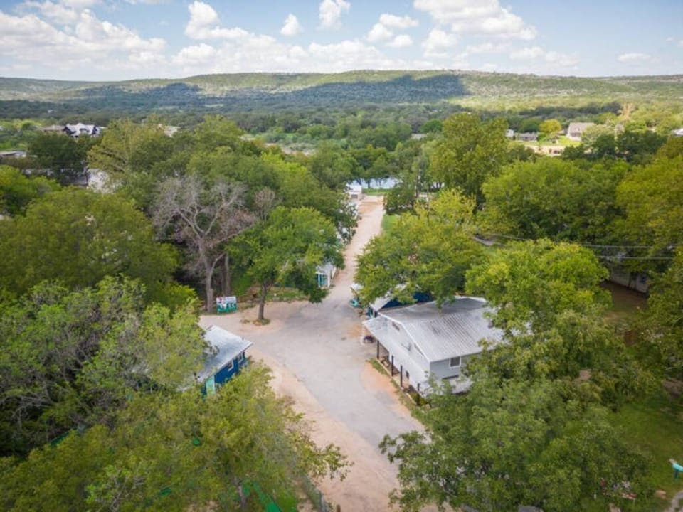 a89019d1-ef7a-43bf-b188-07d1630be182