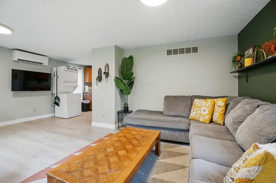 Living Room & Dining Room