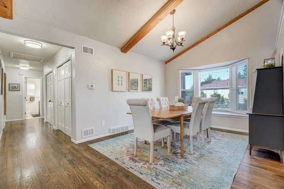 This is the dining area.