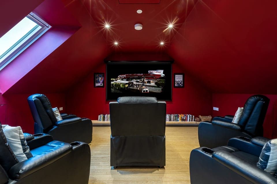 Ty Rhos Newydd Cinema Room Festive Films