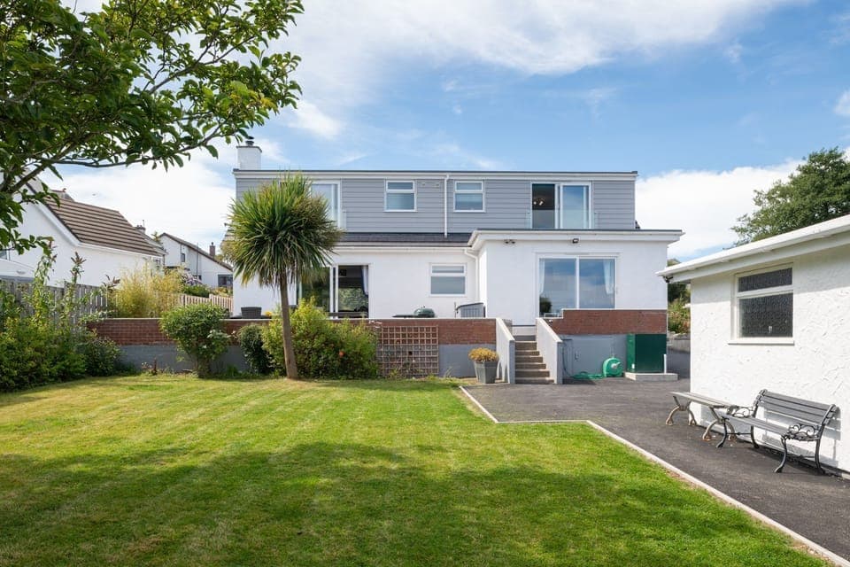 Sandaig - Front of house - Benllech