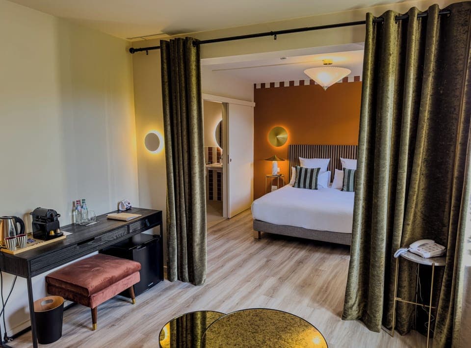 Suite | Premium bedding, pillowtop beds, in-room safe, desk