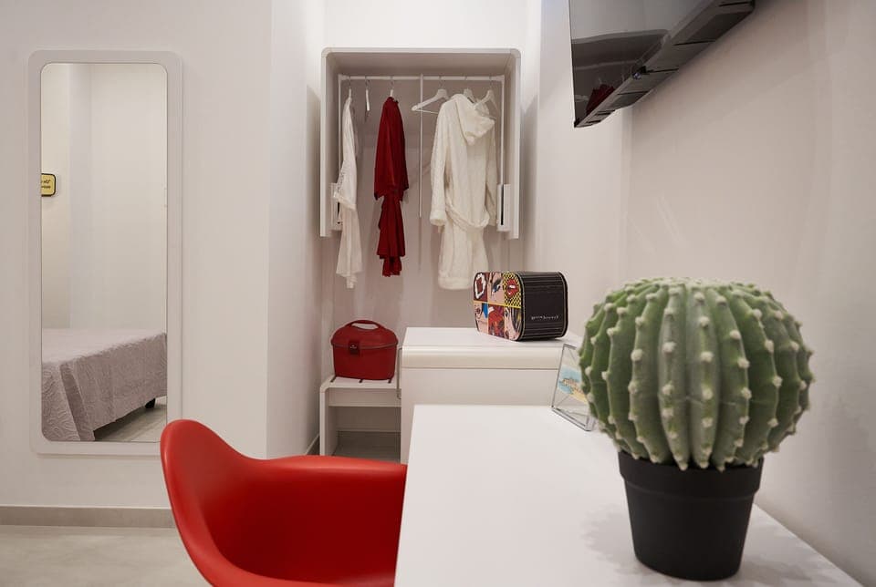 Superior Room | Premium bedding, down comforters, pillowtop beds, in-room safe