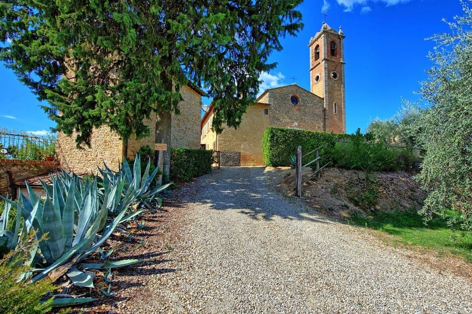 Building Exterior, Main Entrance