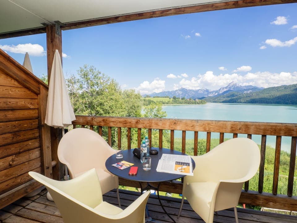 Apartment, 2 Bedrooms, Lake View (Eastside) | Balcony view