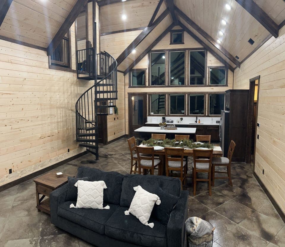 BRAND NEW- DEC 2022 BE ONE OF THE FIRST TO RENT FOR THE HOLIDAYS