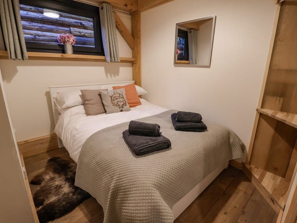 3 bedrooms, individually decorated, individually furnished, free WiFi