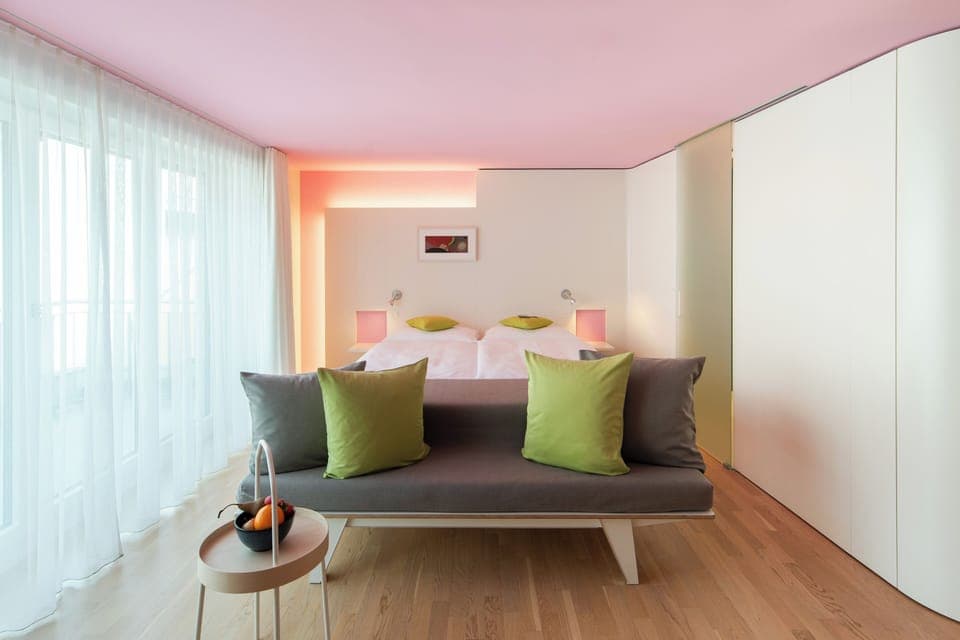 Junior Room, 1 Bedroom | Hypo-allergenic bedding, in-room safe, desk, laptop workspace