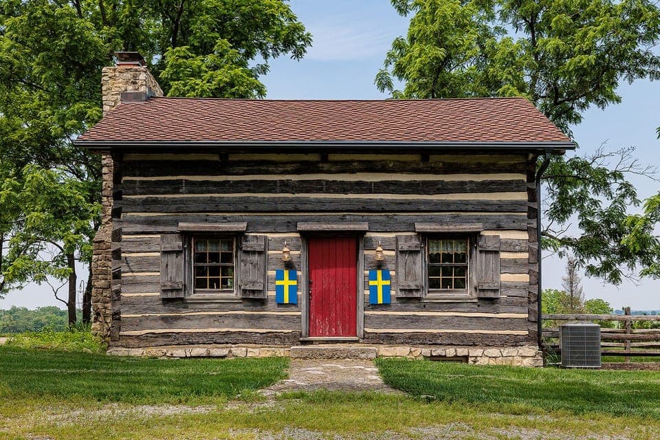 Welcome to my little cabin, built by Swedes circa 1855.