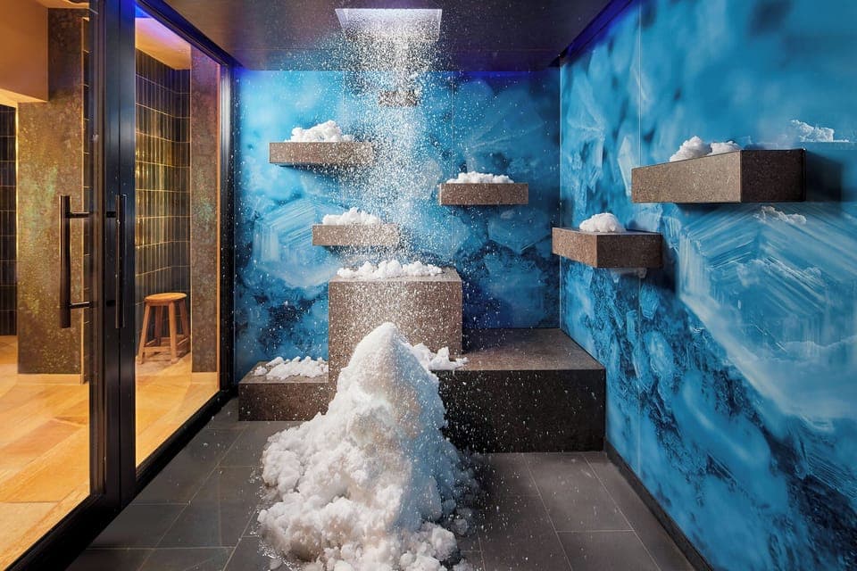 Sauna, steam room, body treatments, aromatherapy, hot stone massages