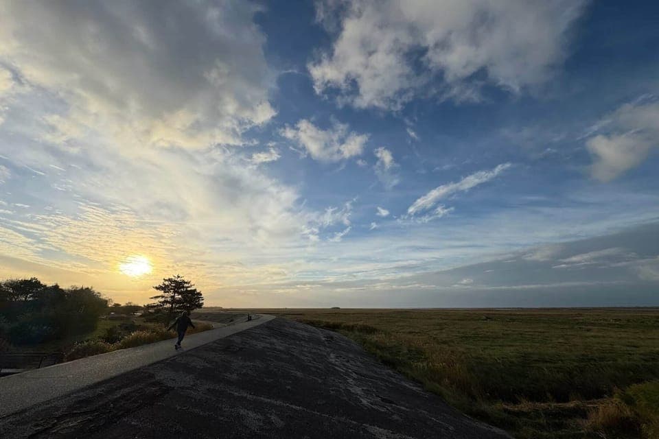 Surroundings [summer] (1-5 km)