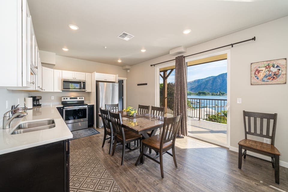 Indoors, Dining Room, Dining Table, Table, Furniture