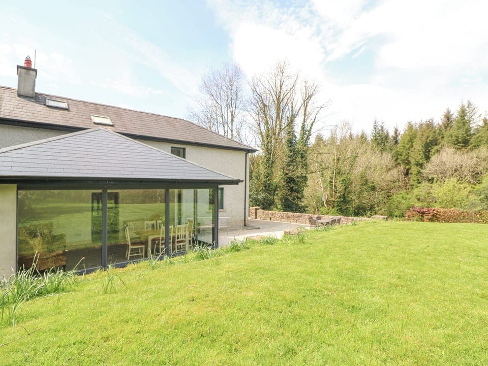 Cottage | Exterior