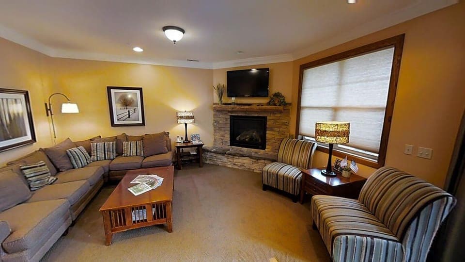 Living Room, Furniture, Indoors, Couch, Home Decor