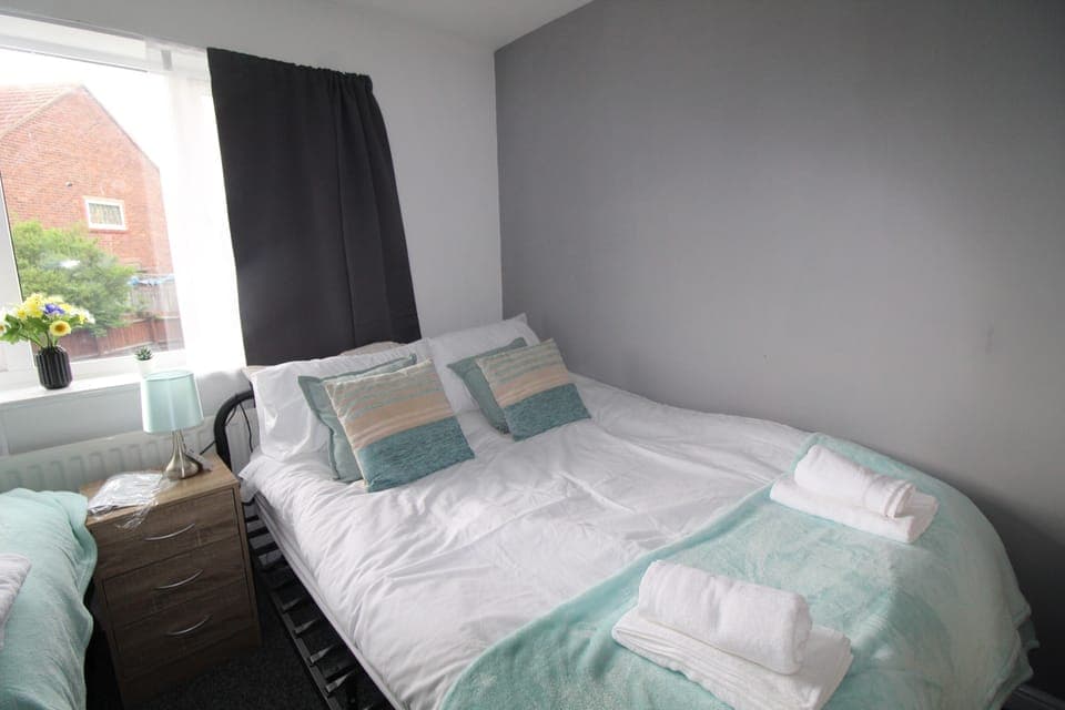 Room | Blackout drapes, iron/ironing board, free WiFi