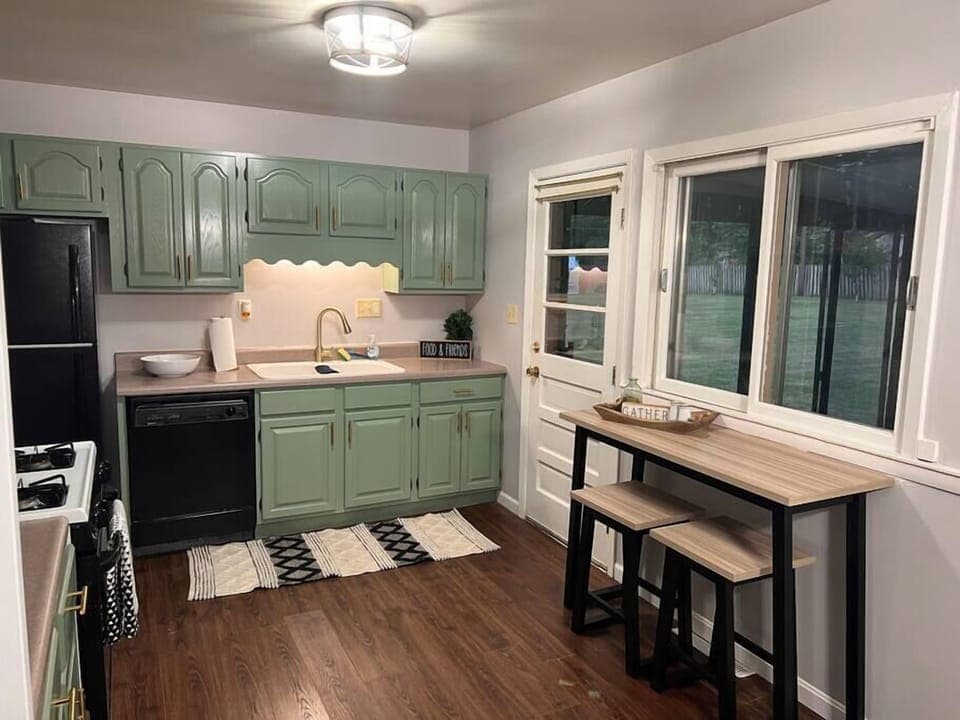 Kitchen (1)