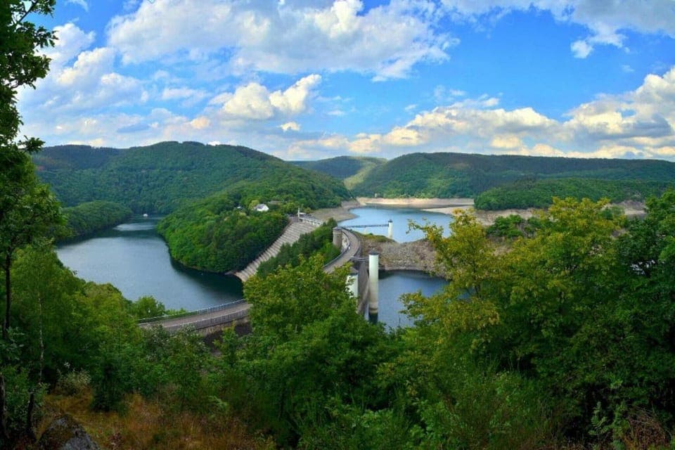 Surroundings [summer] (1-5 km)