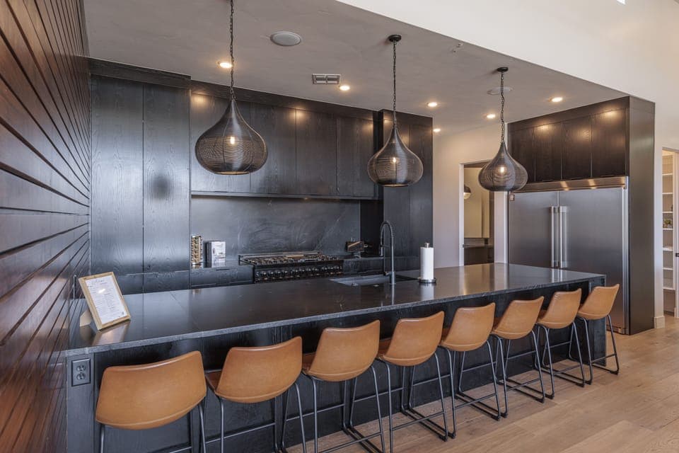 Kitchen Bar Side View