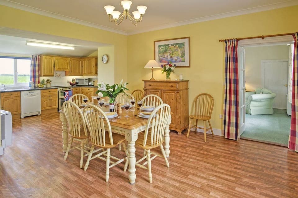 Thelma’s House kitchen/dining area