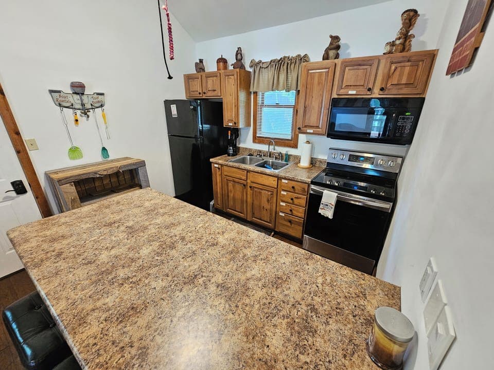 Cabin 1 - Kitchen