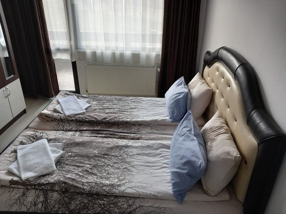 Standard Twin Room | Rollaway beds, free WiFi, bed sheets